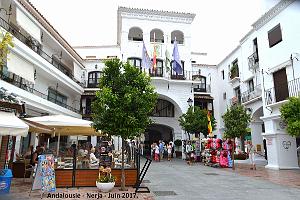 525- Nerja
